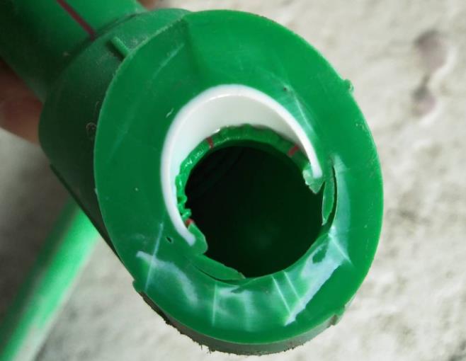 PPR沒有焊成雙眼皮會漏水嗎？截斷后我震驚了！