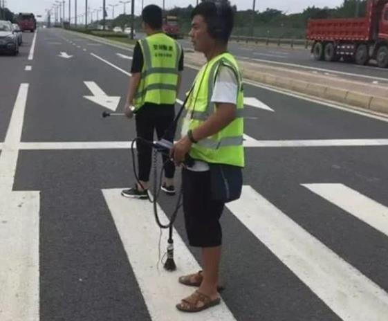 怎樣用聽診器查漏水？看這個查漏現場頓時膜拜！