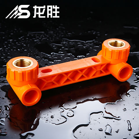 水管接頭全陷在瓷磚里怎么辦？現(xiàn)在有了它真是方便許多！