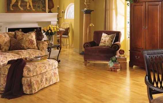 地暖上面鋪什么好？是選擇地板呢？還是瓷磚呢？