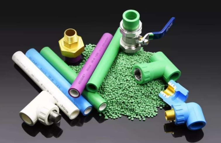 德國(guó)城家管道和偉星哪個(gè)好?進(jìn)口和國(guó)產(chǎn)到底怎么選? 德國(guó)城家管道和偉星哪個(gè)好?進(jìn)口和國(guó)產(chǎn)到底怎么選?